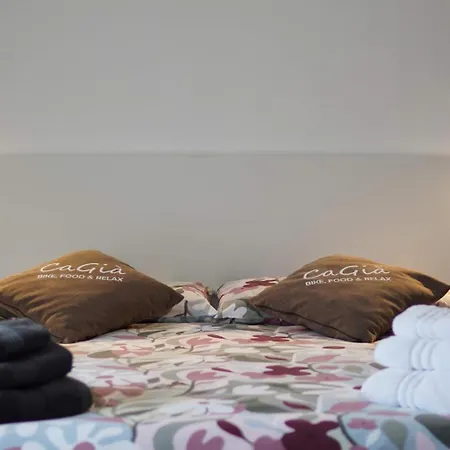 فندق مبيت وإفطار Cagia - Bike Food And Relax