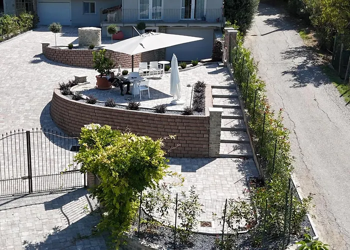 Cagia - Bike Food And Relax * Diano dʼAlba